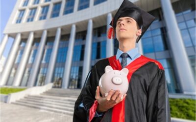 Will Leaving the Country Affect My Student Loans?